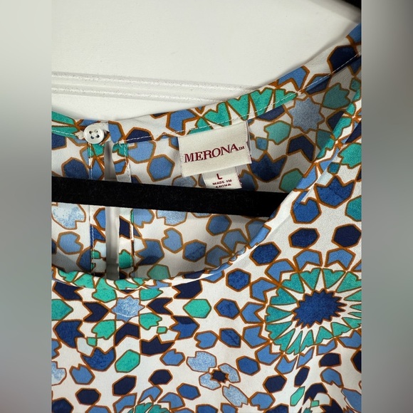 Merona women’s white geo pattern sleeveless sheath tank. Size L. - Picture 3 of 4